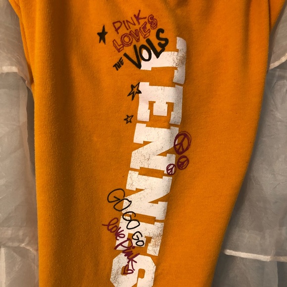 Victoria’s Secret pink joggers Tennessee size s - Picture 2 of 6